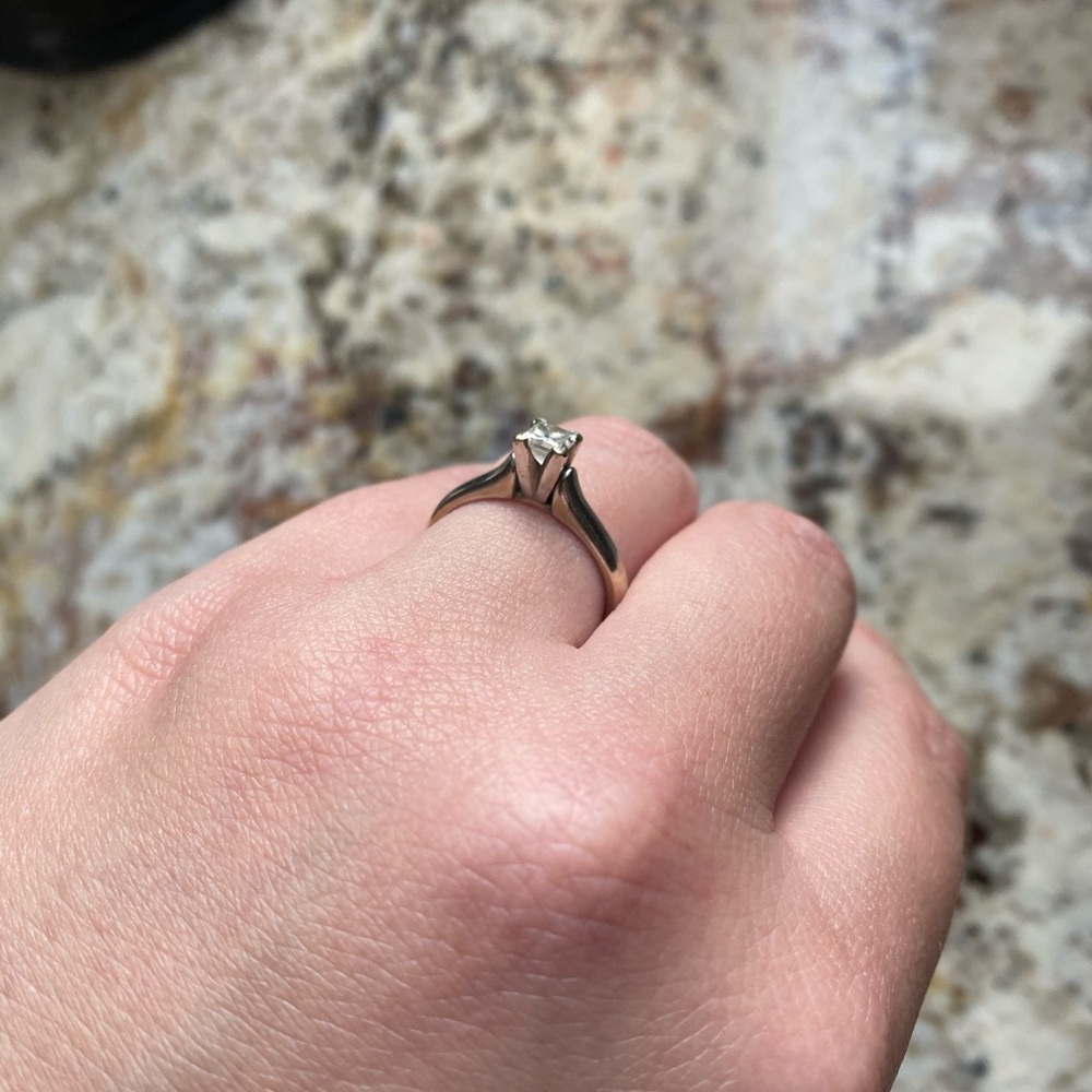 .50ct solitaire certified 18kt white gold